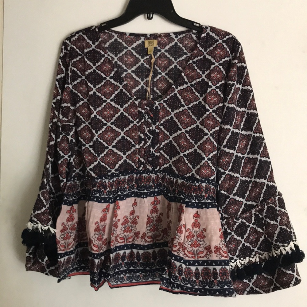 👚HP👚NWT peasant boho top w/ tassel bell sleeves - Picture 3 of 8